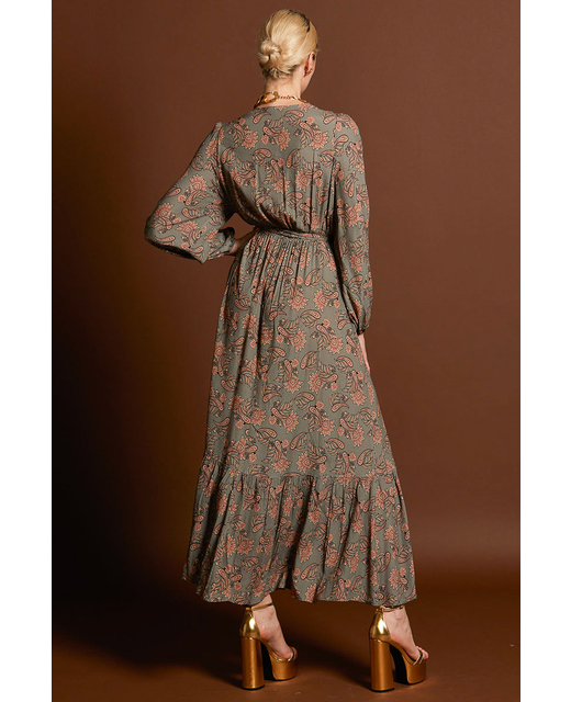 Fate &Becker Everywhere BohoTiered Maxi Vintage Paisley
