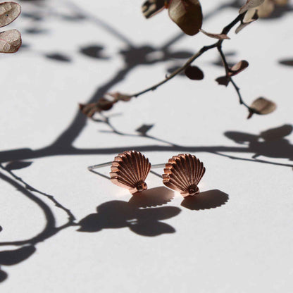 Little Taonga Pieakawaka stud rose gold Fantail earrings