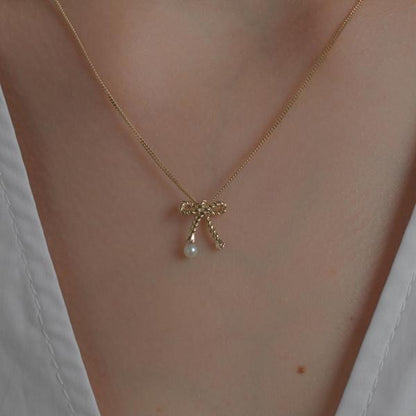 Karen Walker Love Knot Necklace 9 Carat  Gold yellow Gold - Flying Saucers NZ